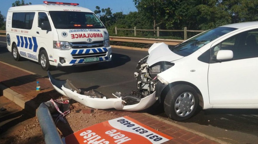 High speed collision on Umhlanga rocks drive