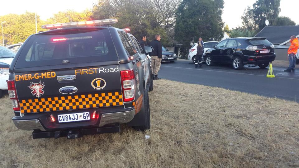 Collision on Leslie Avenue in Fourways leaves one injured