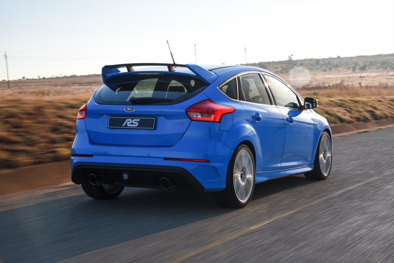 focus-rs_101_1800x1800