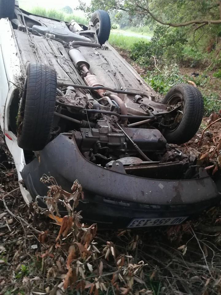 Vehicle Overturns on the R614 Esnembe in KZN