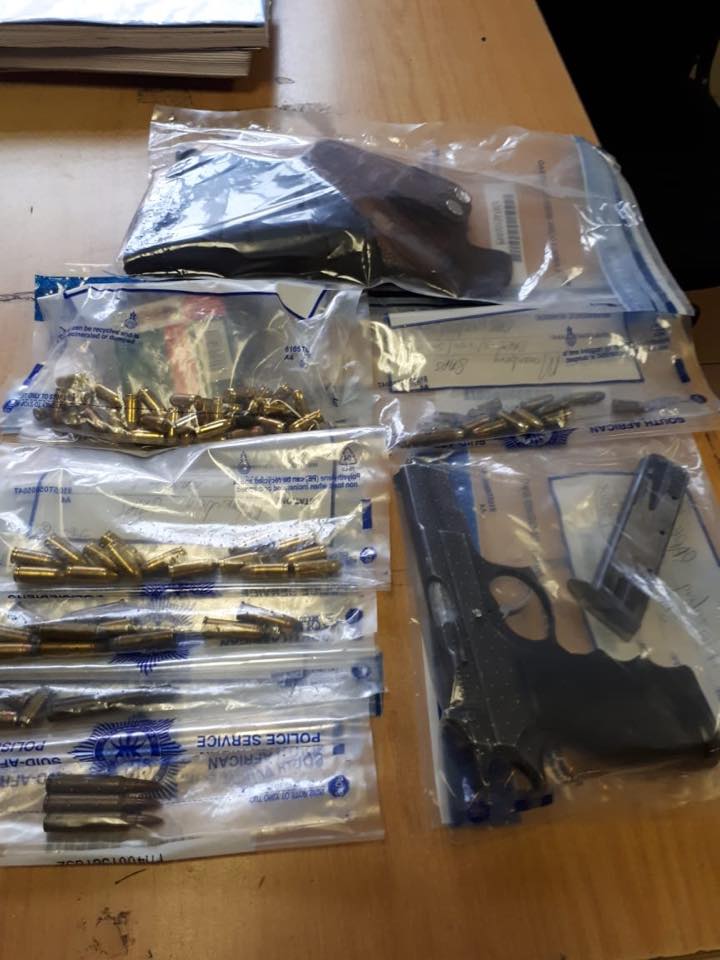 Suspects arrested for an unlicensed and illegal firearm and ammunition in Heideveld