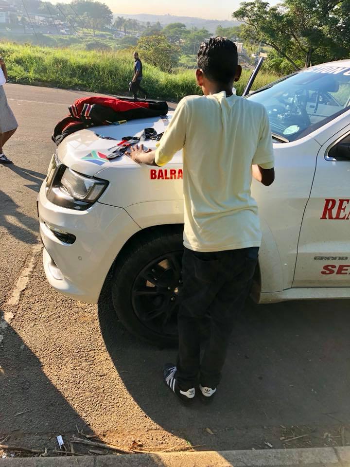 Suspected 17-year-old drug peddlar apprehended outside school in Verulam