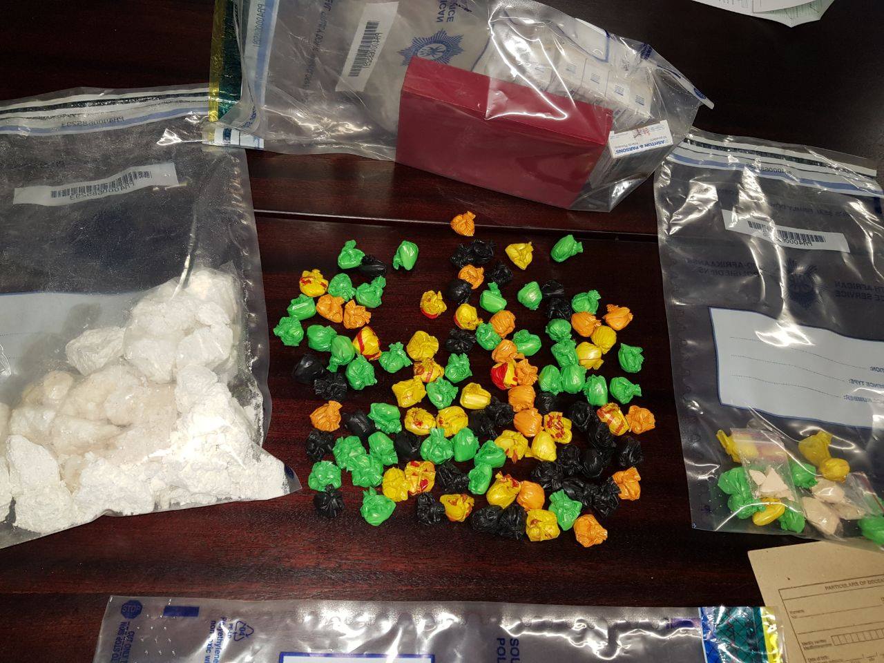 Suspect in Amanzimtoti arrested for dealing in drugs.