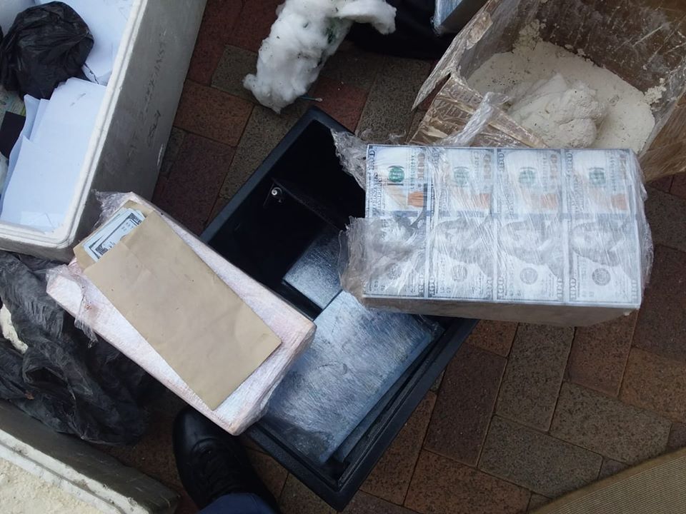 Three men arrested for suspected counterfeit bank notes in Gezina, Pretoria