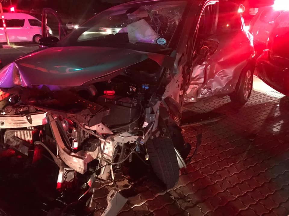 Two injured in collision in Douglasdale