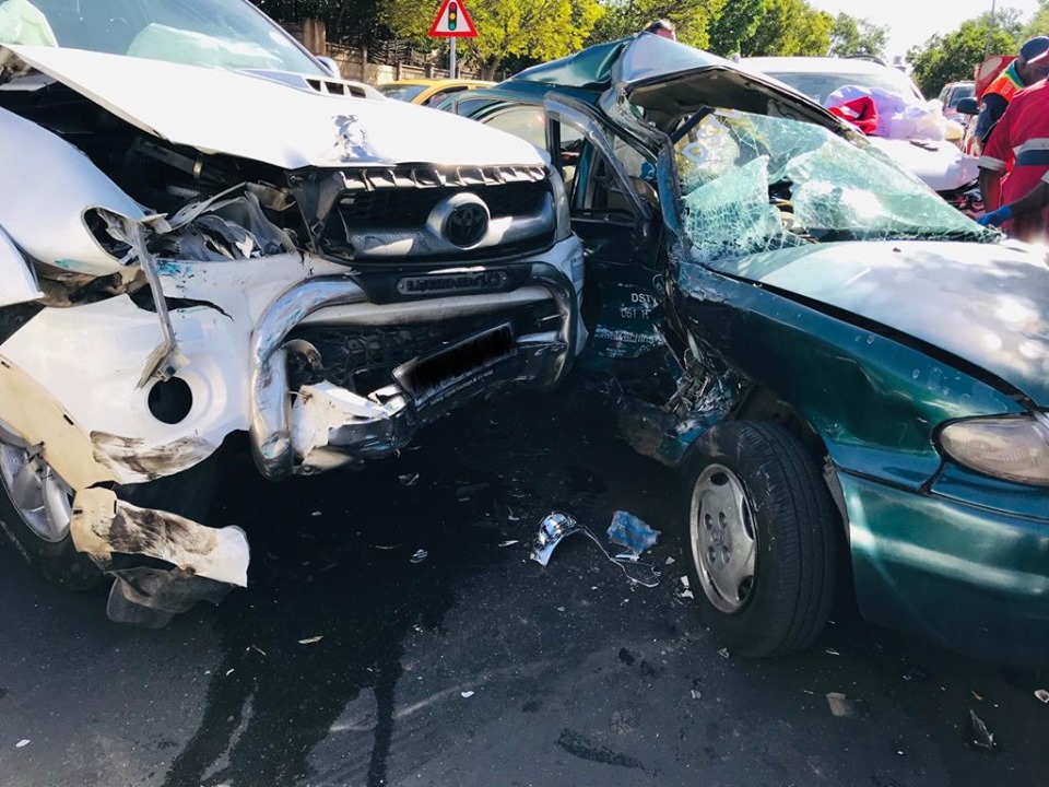 Two injured in a two-vehicle collision in Randpark Ridge