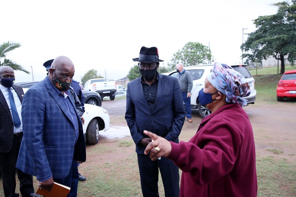 Minister Cele and MEC Ntuli visit Kwandengezi township following the weekend multiple murders