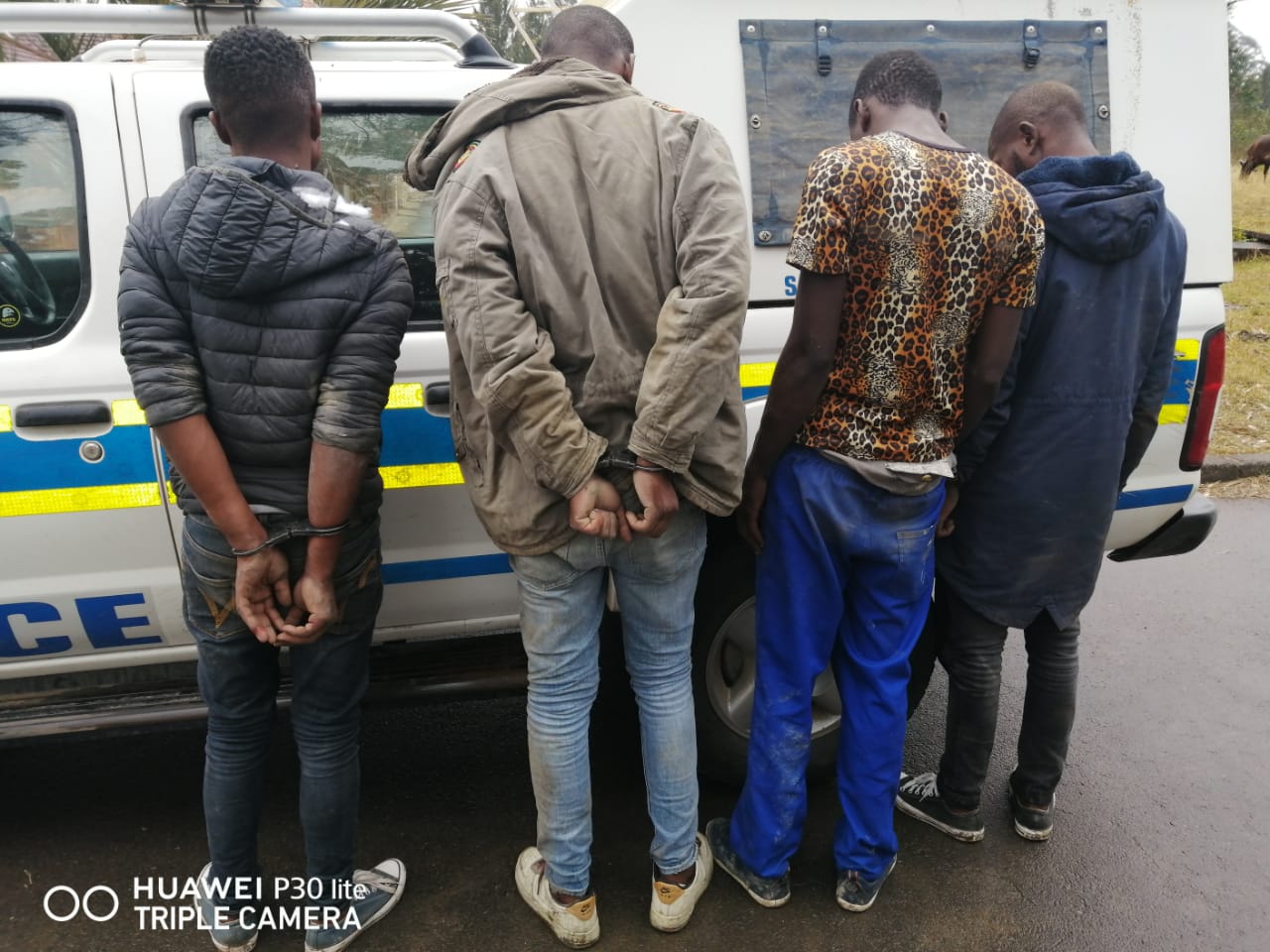 Four arrested for illegal weapons