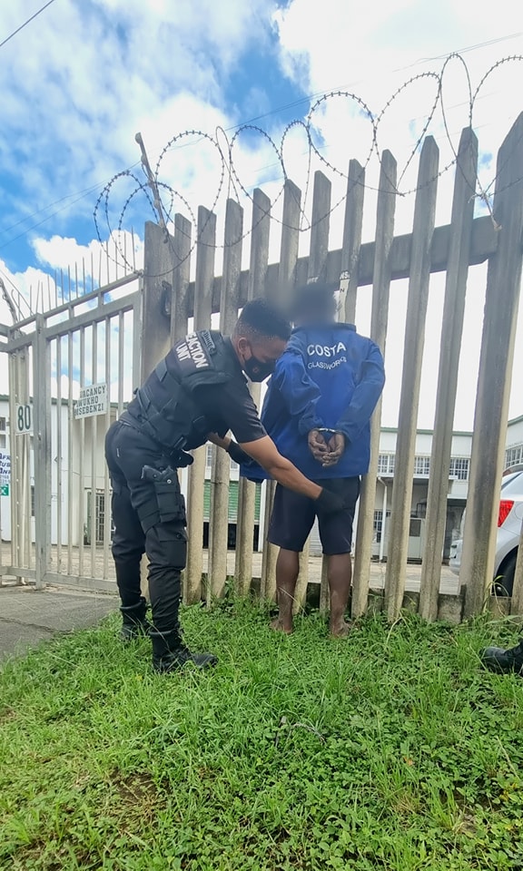 Steel fence thief arrested in Phoenix