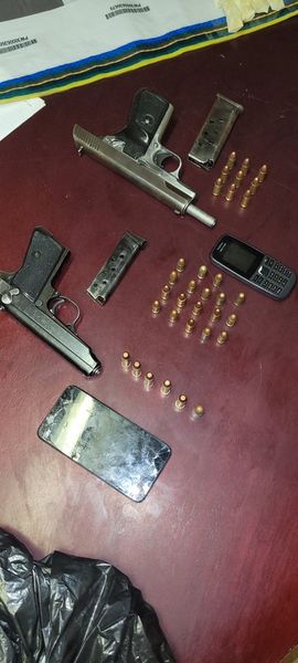 Suspects arrested for possession of unlicensed firearms and ammunition in Daveyton