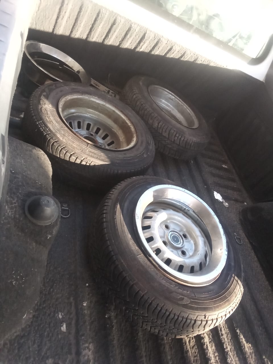 Stolen rims and tyres returned to the rightful owner in Verulam