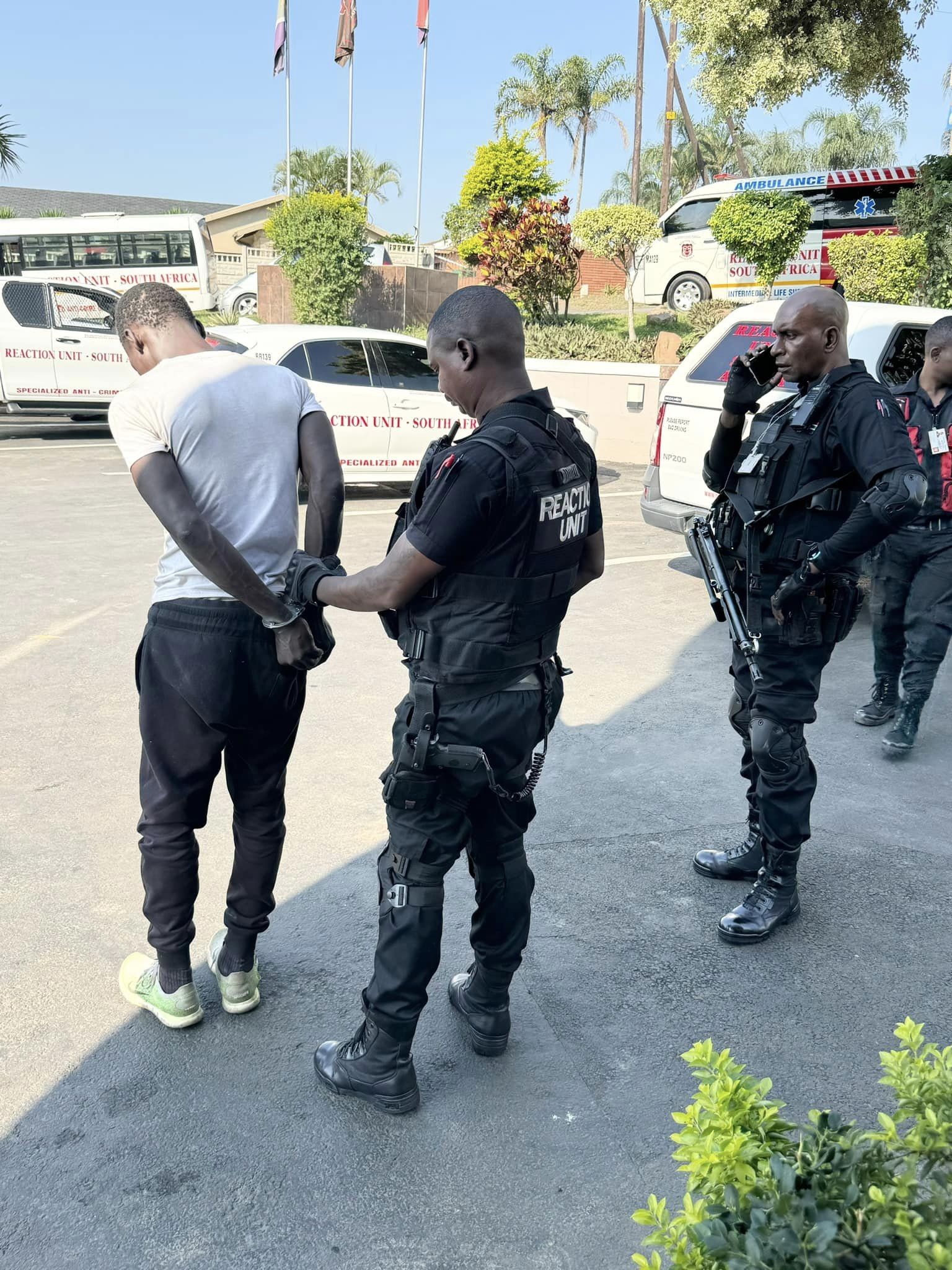 Robber arrested in Verulam CBD