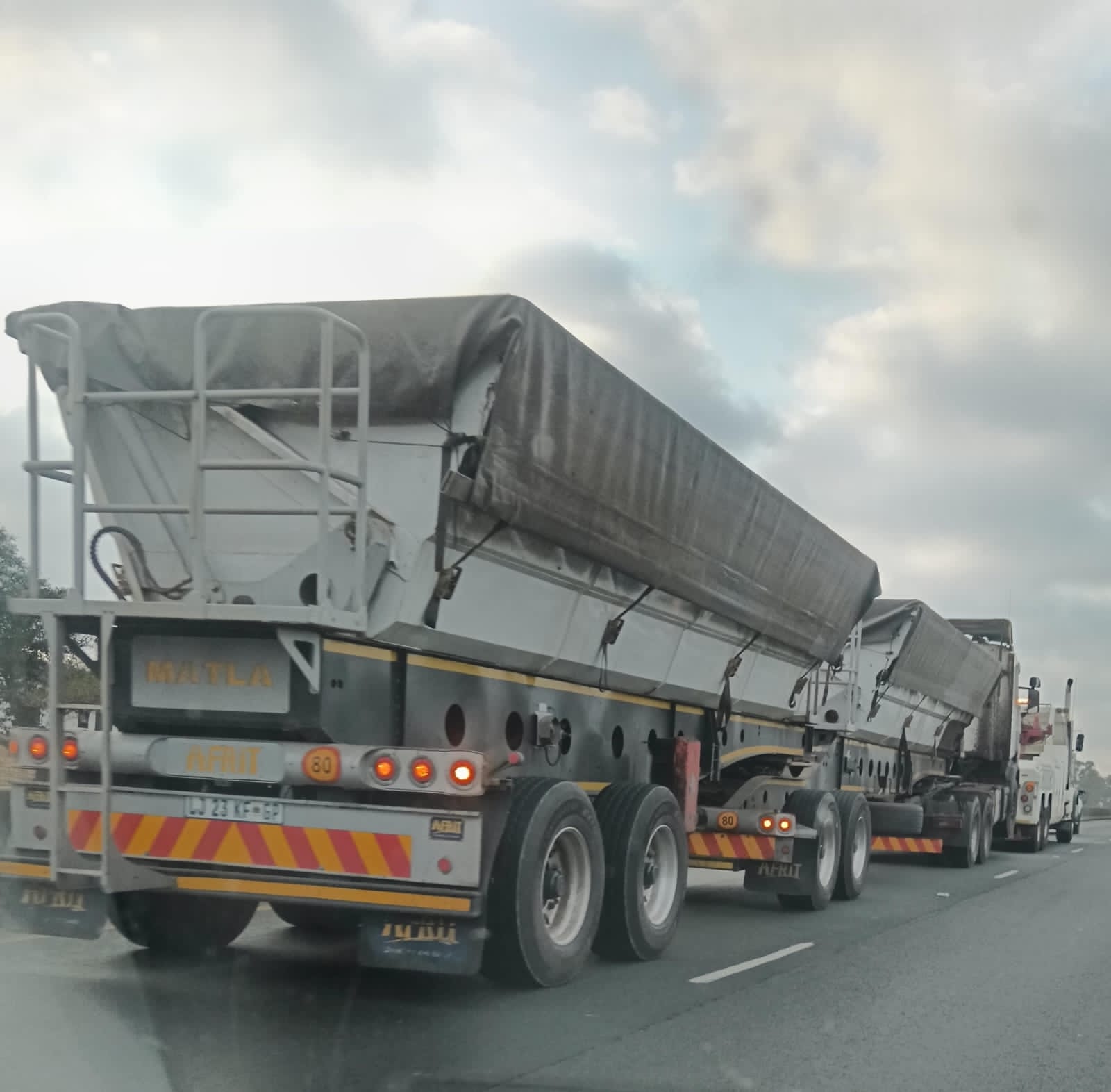 A truck broke down on the N3 in Durban
