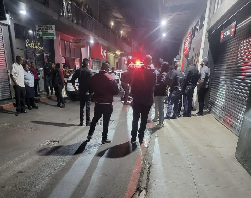 Security Officer Shot During Robbery: Verulam CBD - KZN