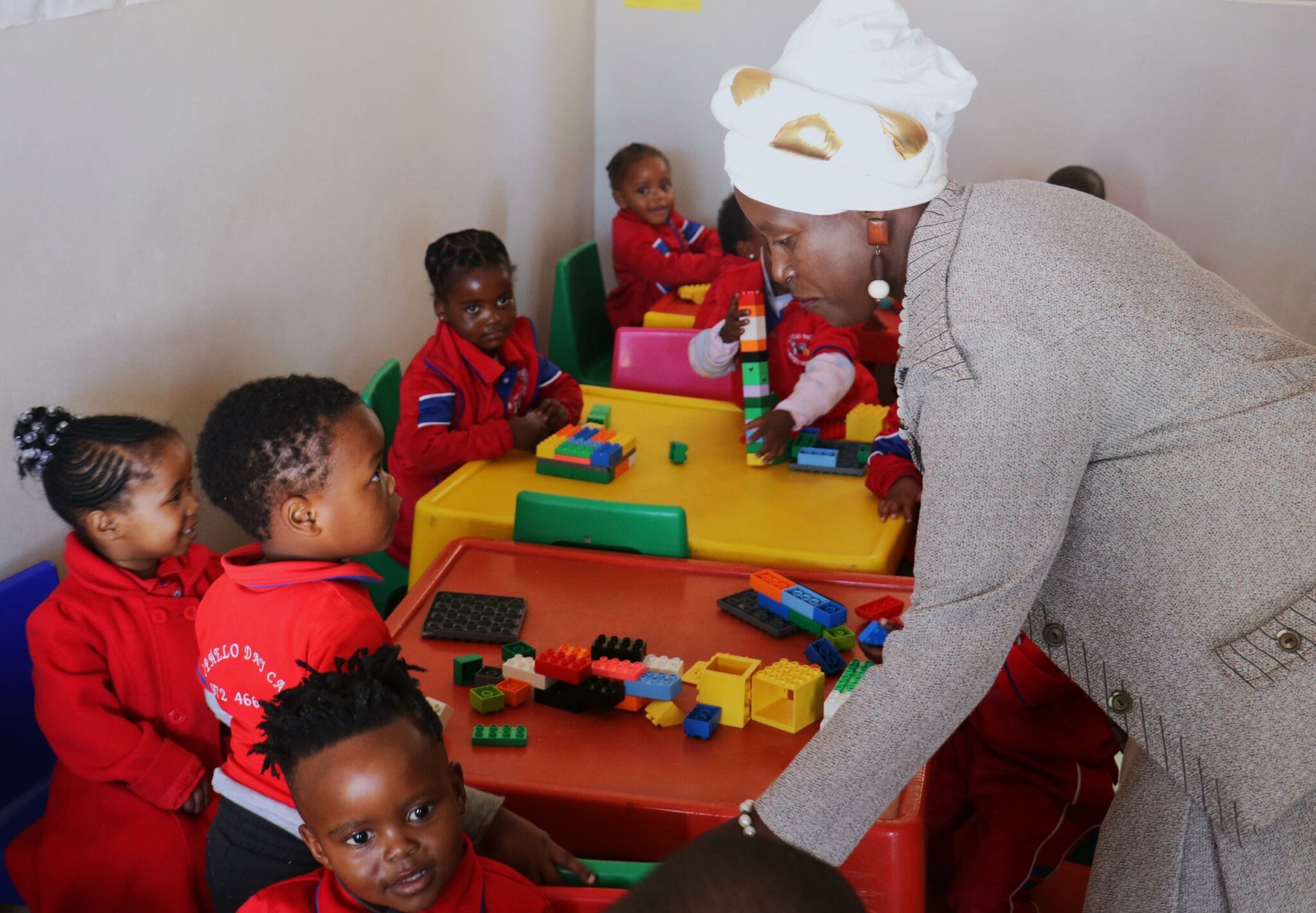 Ford and Nelson Mandela Foundation Hand Over 27 ECD Centres as Part of Centenary CSR Project