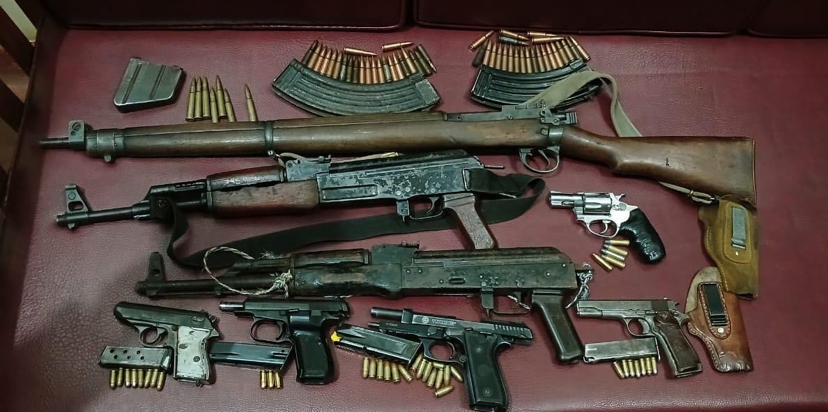 Seven suspects arrested and eight firearms and ammunition recovered