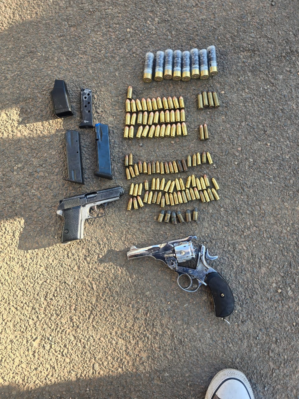 Three suspects in court for possession of firearms and ammunition