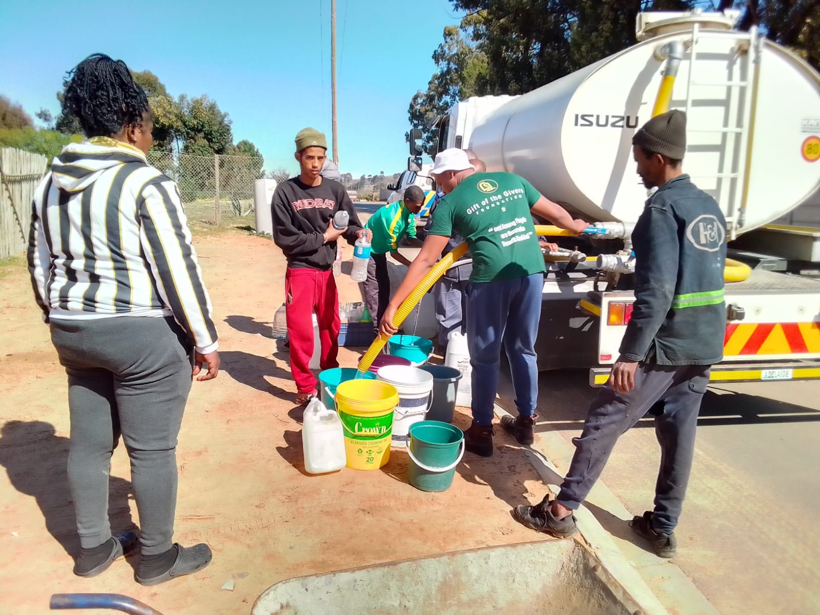 Water delivered to communities of Silvertown, Chatsworth and Riverlands in the Western Cape