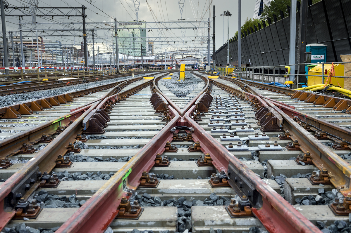 The UIC Sustainability Impact Awards 2024 celebrate pioneering sustainability innovations in the rail sector