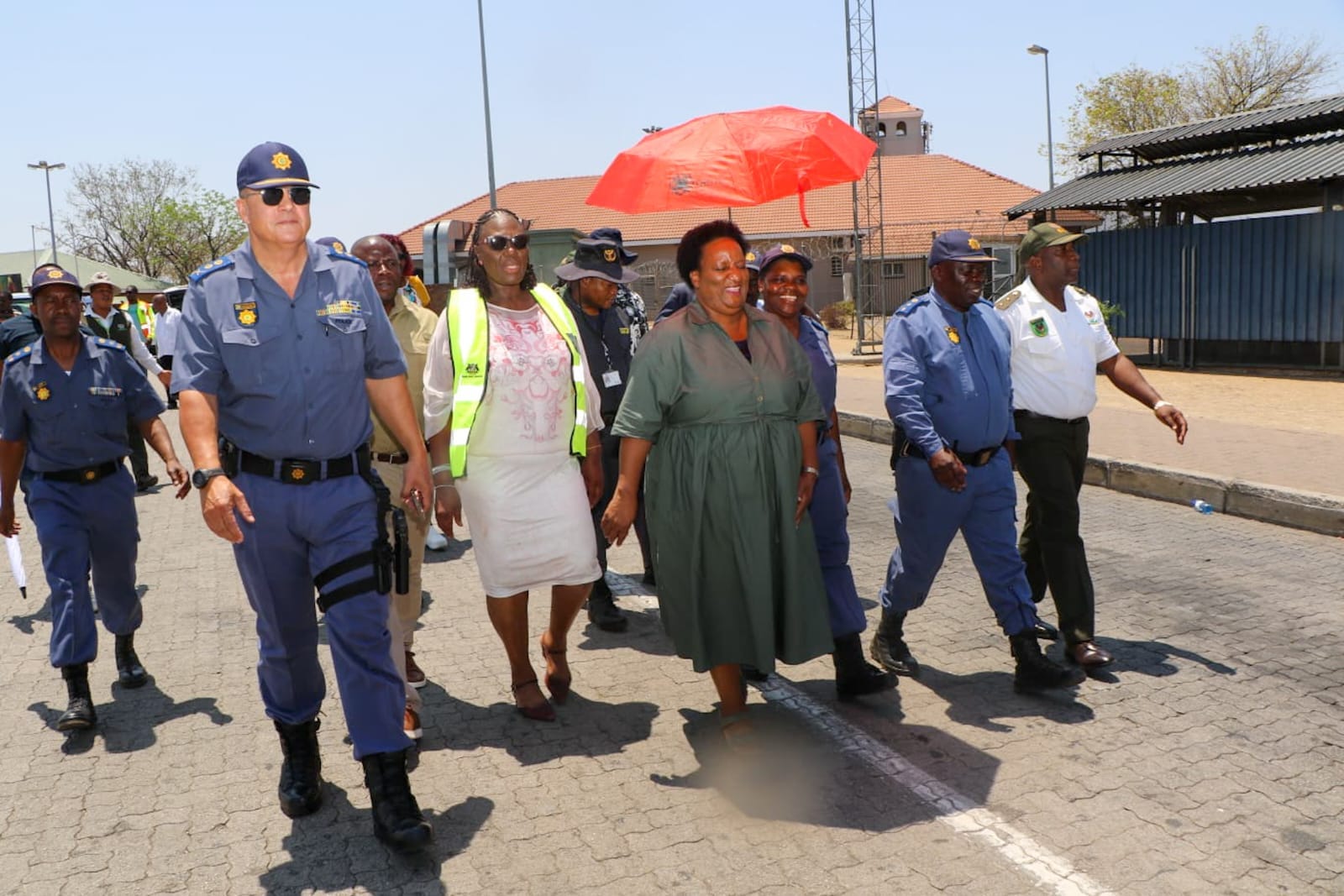 MEC Mathye leads oversight visit to Beitbridge Border Post