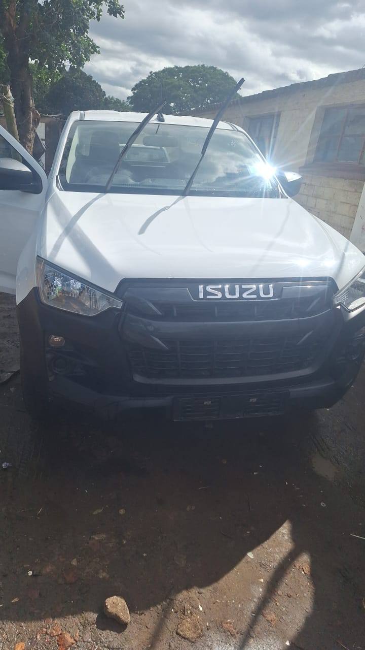 Hijacked vehicle recovered in KwaMashu