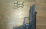 Police members detain suspects in possession of a prohibited firearm, ammunition and possession of presumed stolen property