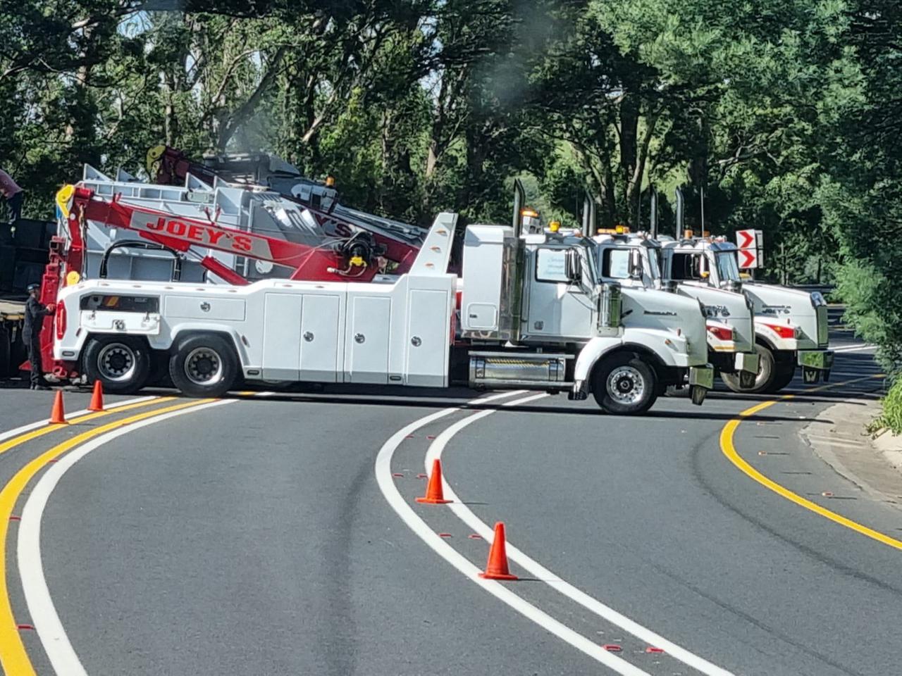 Vehicle recovery on Van Reenen Pass after an abnormal load truck overturned and dropped a transformer