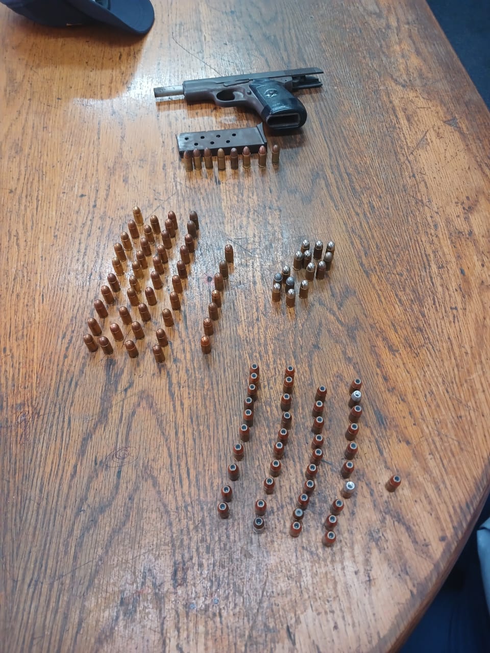 A 40-year-old man was detained for the possession of a prohibited firearm and ammunition